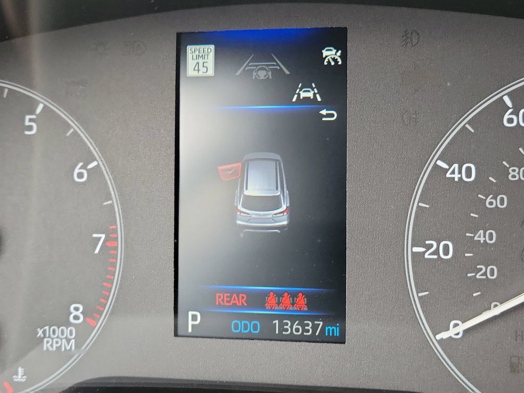 Used 2025 Toyota Corolla Cross L FWD image 26
