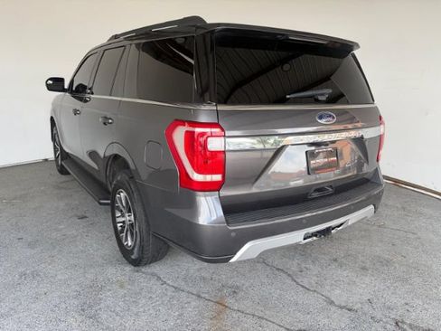Used 2019 Ford Expedition XLT w/ Equipment Group 201A AWD/4WD image 5