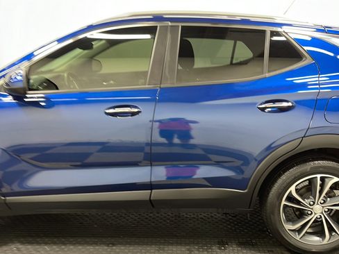 Used 2023 Buick Encore GX Select FWD image 13