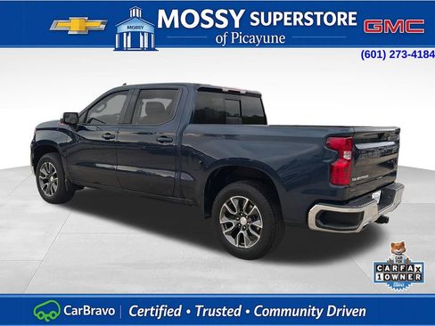 Used 2023 Chevrolet Silverado 1500 LT w/ Z71 Off-Road Package AWD/4WD image 3