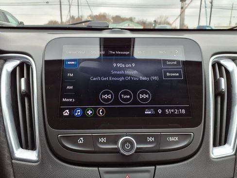 Used 2019 Chevrolet Malibu LT w/ Driver Confidence Package image 16