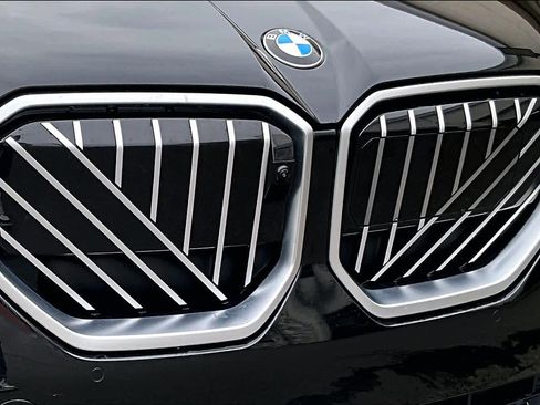 Used 2025 BMW X3 xDrive30i w/ Premium Package image 32