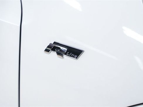 Used 2014 Volkswagen Beetle R-Line FWD image 25