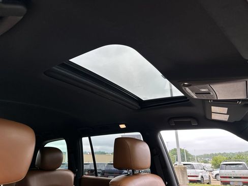 Used 2022 INFINITI QX80 Sensory w/ All-Season Package AWD/4WD image 29