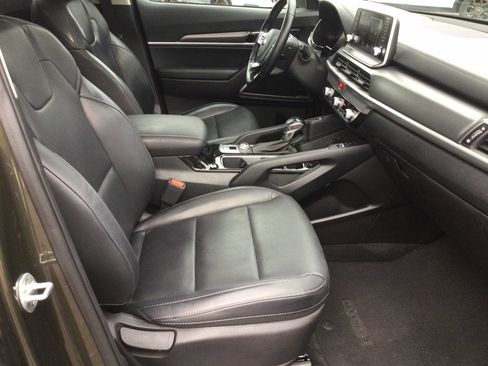 Used 2020 Kia Telluride S AWD/4WD image 24