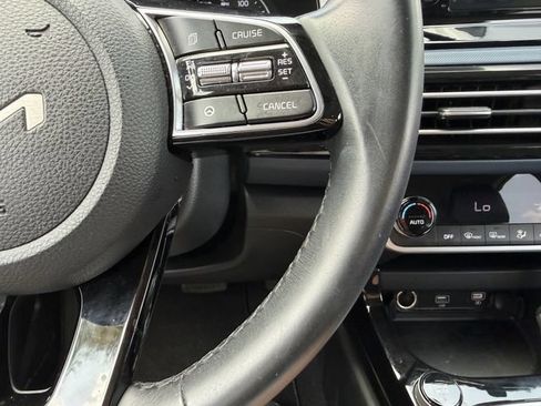 Used 2023 Kia Seltos S AWD/4WD image 11