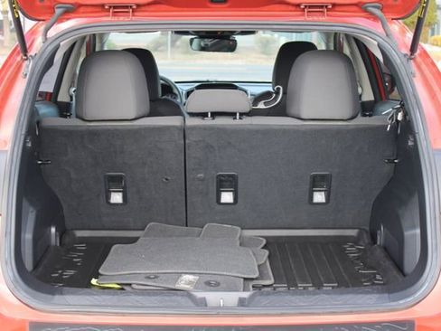 Used 2024 Subaru Crosstrek 2.0i Premium w/ Popular Package #4 image 27