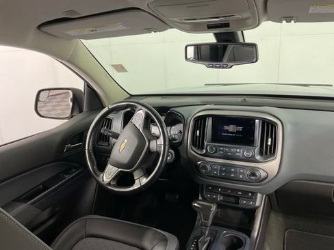 Used 2018 Chevrolet Colorado Z71 AWD/4WD image 30