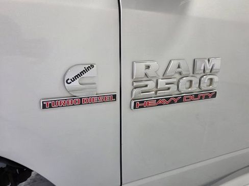 Used 2017 RAM 2500 SLT AWD/4WD image 19