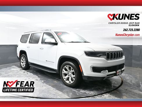 Used 2022 Jeep Wagoneer Series II image 1