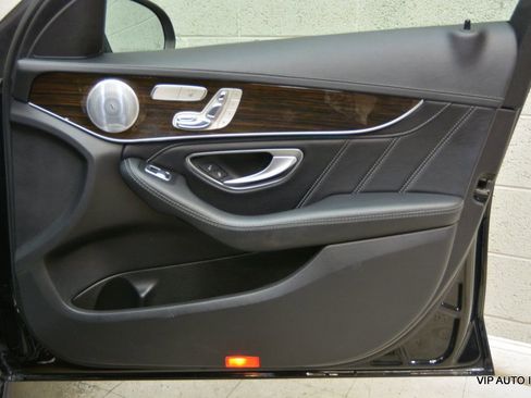 Used 2017 Mercedes-Benz C 63 AMG Sedan image 8