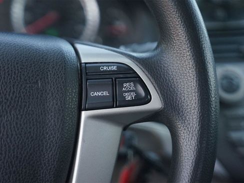 Used 2012 Honda Accord LX image 23