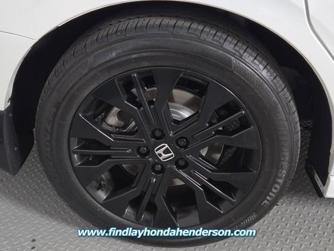 Certified 2025 Honda Odyssey Sport-L image 11