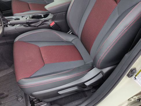 Used 2023 Subaru Crosstrek 2.0i Premium w/ Special Edition image 15