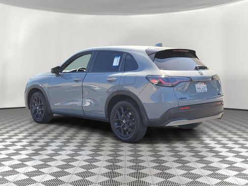 Certified 2024 Honda HR-V Sport image 4