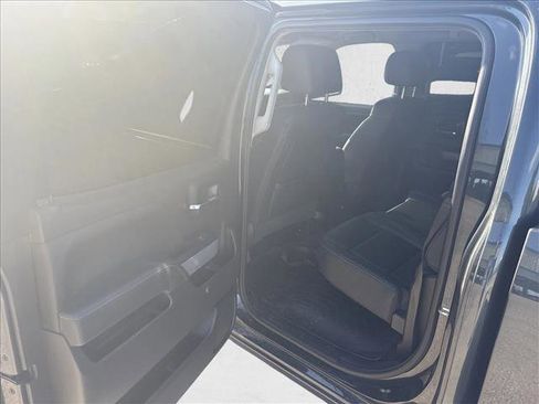 Used 2018 Chevrolet Silverado 1500 LT w/ Texas Edition AWD/4WD image 17