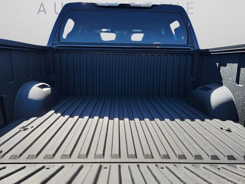 New 2025 Toyota Tundra SR image 9