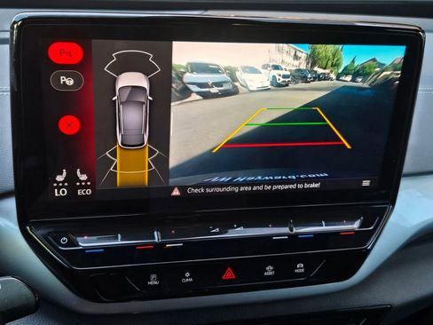 Certified 2023 Volkswagen ID.4 Pro S Plus AWD/4WD image 17