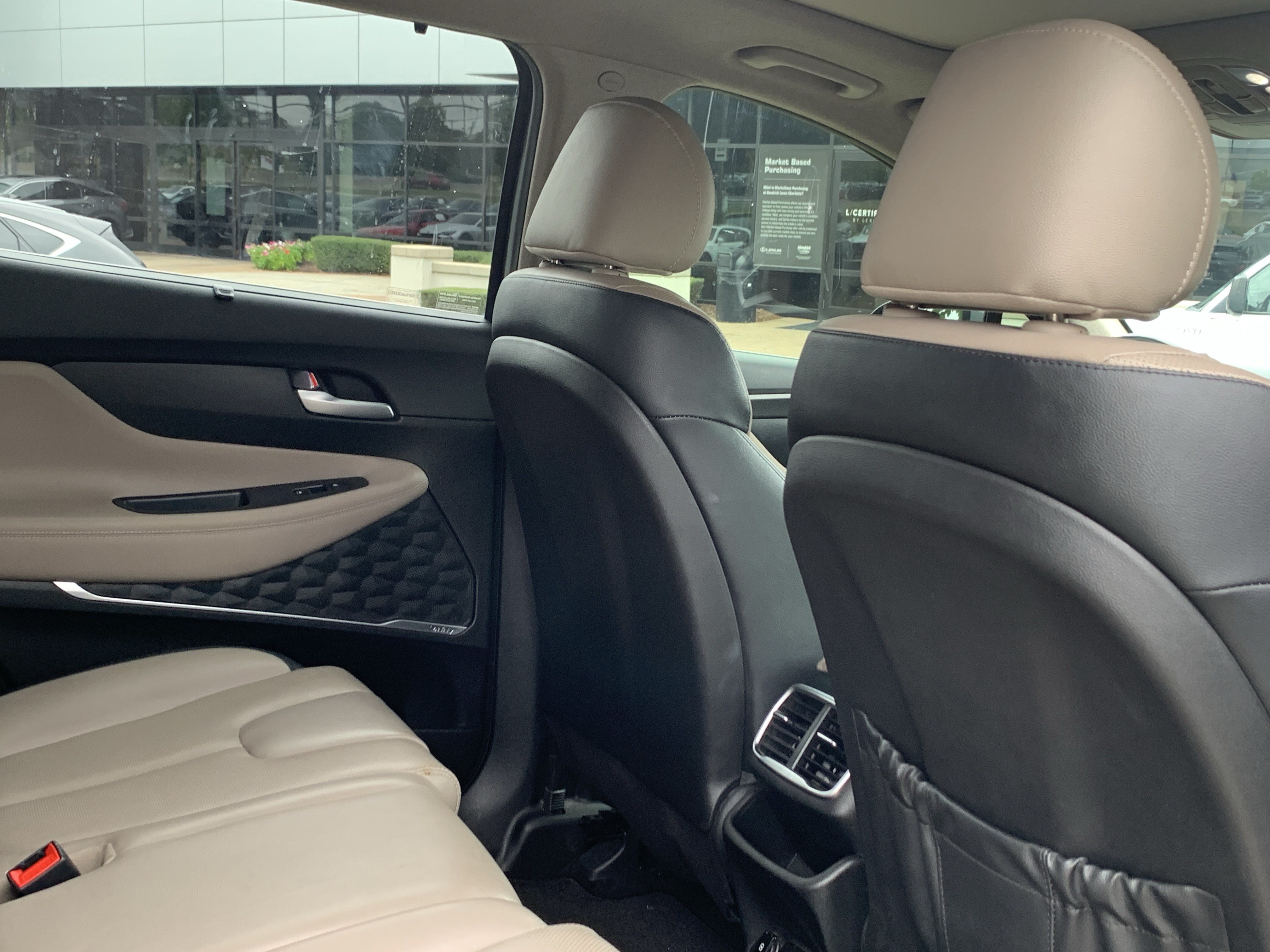 Used 2019 Hyundai Santa Fe FWD image 33