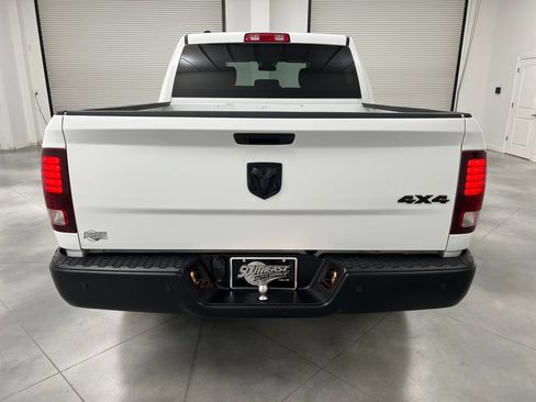Used 2024 RAM 1500 Warlock AWD/4WD image 8