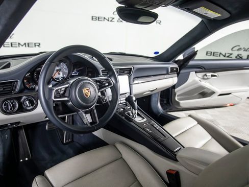 Used 2017 Porsche 911 Carrera S image 21