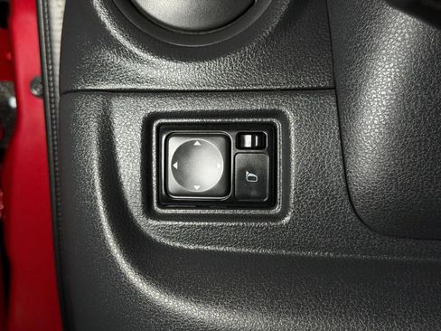 Used 2019 Nissan Versa S Plus FWD image 26