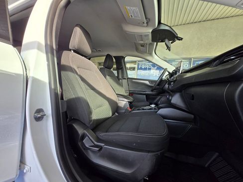 Used 2023 Ford Escape Active image 26