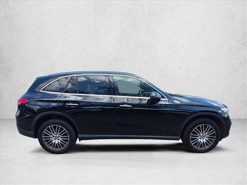 Certified 2024 Mercedes-Benz GLC 300 4MATIC image 2