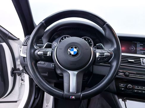 Used 2016 BMW 550i Sedan RWD image 35