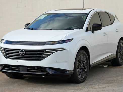 Used 2025 Nissan Murano Platinum w/ Cargo Package AWD/4WD image 48