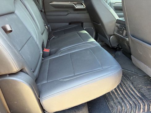 Used 2025 Chevrolet Silverado 3500 LTZ w/ LTZ Plus Package AWD/4WD image 8