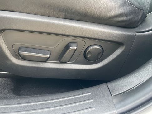 Used 2025 MAZDA CX-50 2.5 Hybrid w/ Premium Plus Pkg image 22