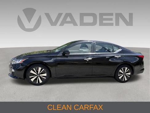 Used 2022 Nissan Altima 2.5 SV FWD image 10