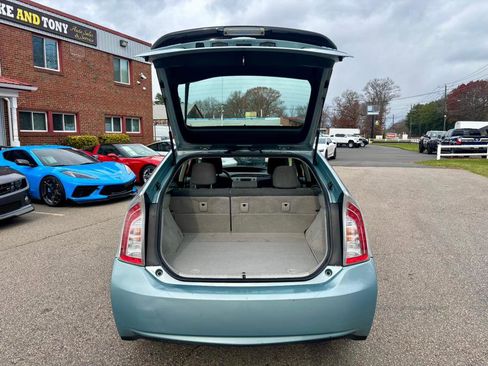 Used 2012 Toyota Prius One image 24