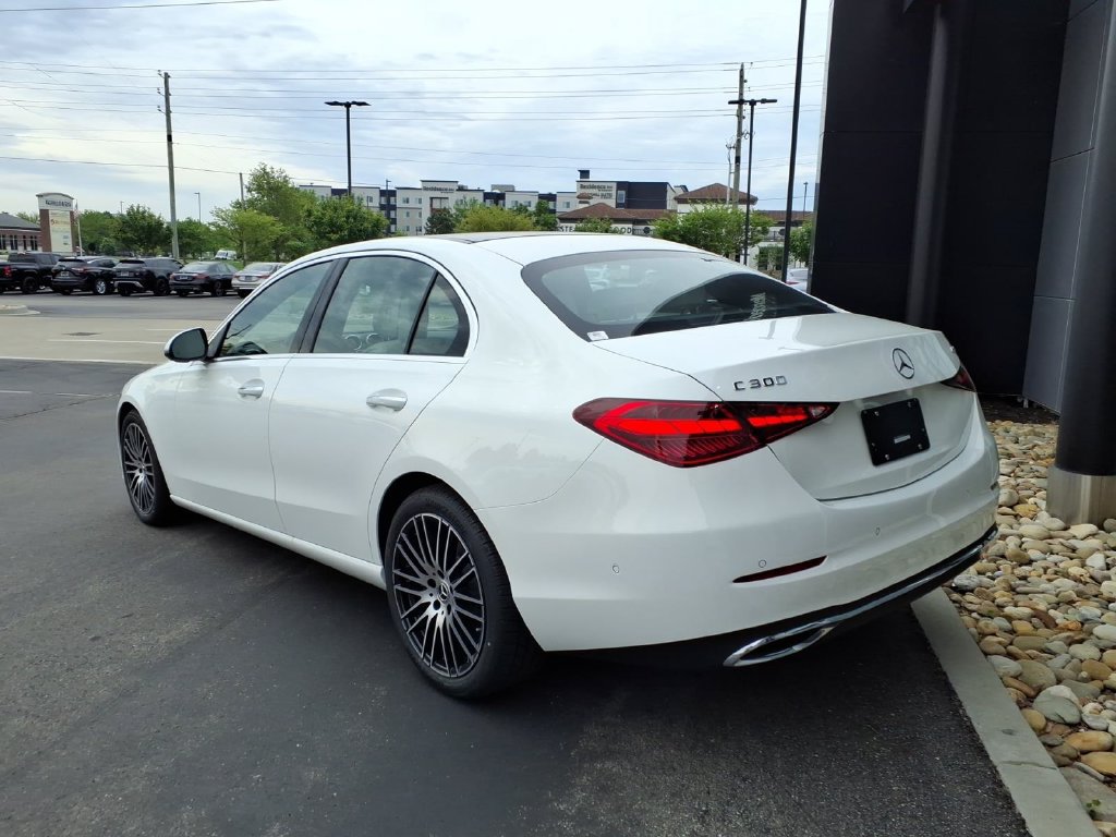 Certified 2026 Mercedes-Benz C 300 4MATIC Sedan image 4