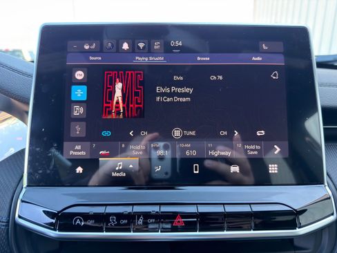 New 2026 Jeep Compass Latitude image 22