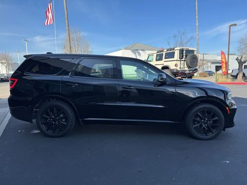 Used 2022 Dodge Durango R/T w/ Blacktop Package image 10