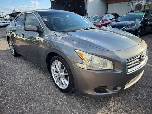 Used 2014 Nissan Maxima 3.5 S FWD image 2