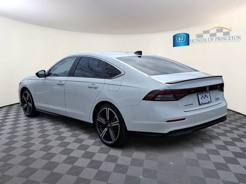 Certified 2025 Honda Accord Sport image 4