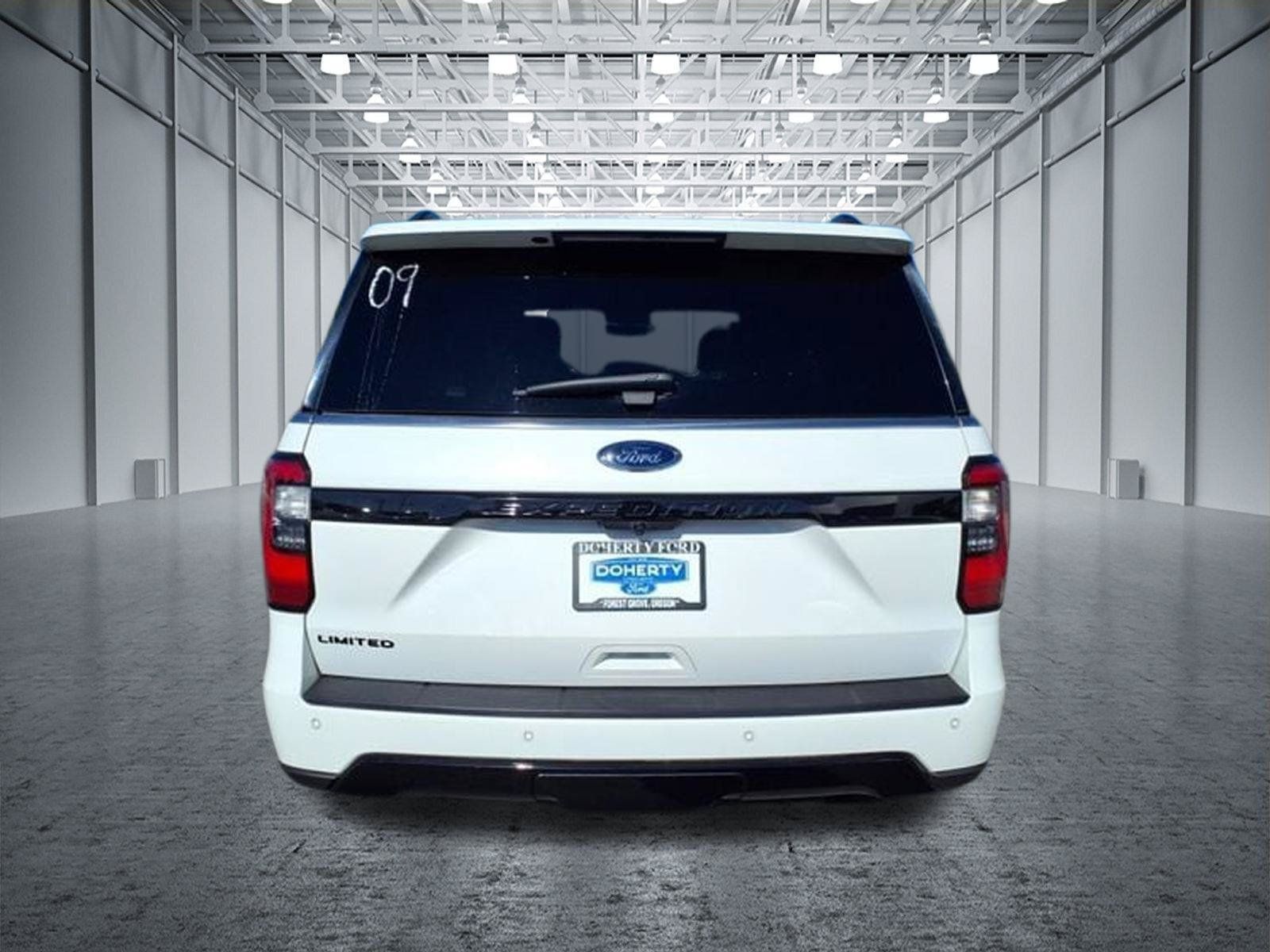 Used 2021 Ford Expedition Limited AWD/4WD image 10