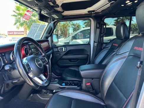 Used 2020 Jeep Gladiator Rubicon image 13