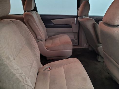 Used 2016 Honda Odyssey LX image 19