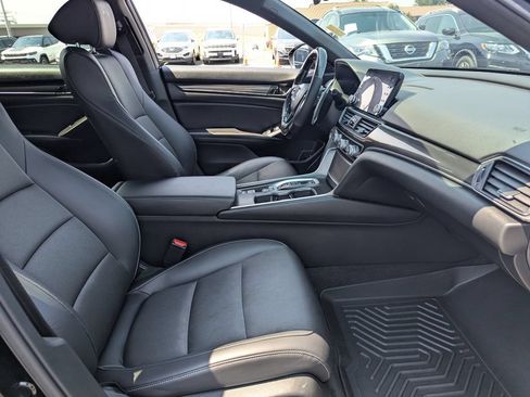Used 2022 Honda Accord Sport image 31