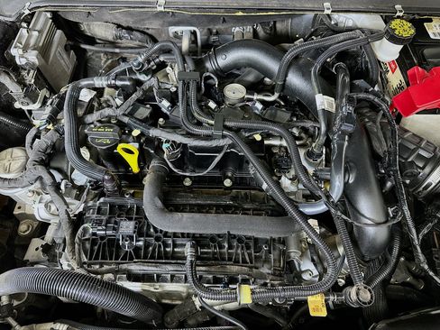Used 2020 Ford Fusion SE w/ Equipment Group 151A FWD image 32