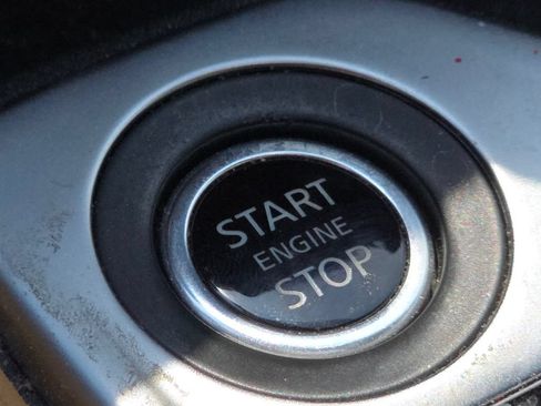 Used 2023 Nissan Sentra SV w/ SV Premium Package FWD image 30