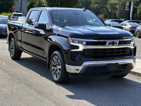 Used 2023 Chevrolet Silverado 1500 LT w/ Protection Package AWD/4WD image 5