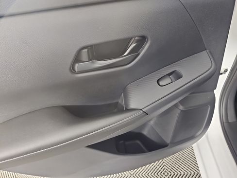 Used 2025 Nissan Sentra SV w/ All-Weather Package FWD image 19