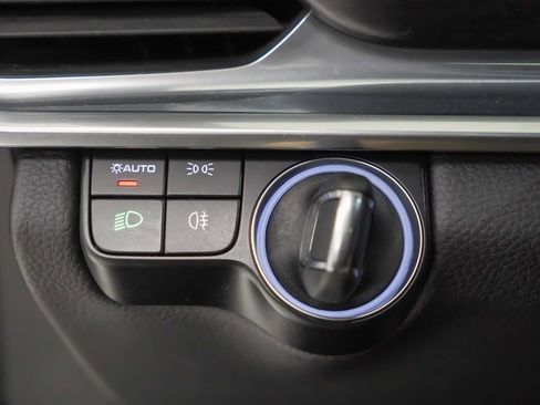 Used 2022 Porsche Panamera Platinum Edition image 24