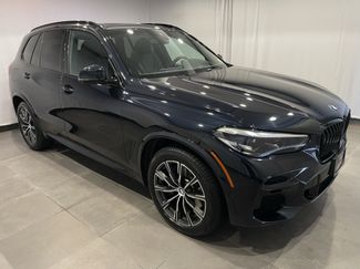Used 2022 BMW X5 xDrive40i w/ M Sport Package AWD/4WD video 3