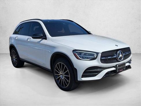 Used 2020 Mercedes-Benz GLC 300 image 3